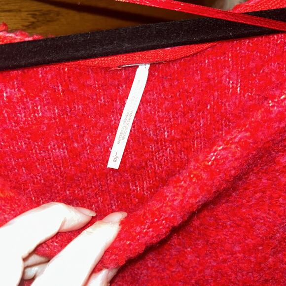 NWT Free People Moira Slouchy Tunic In Cherry Fizz Combo Large - Picture 2 of 6